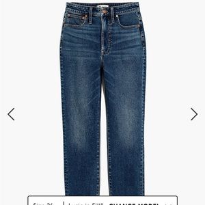 Madewell The Curvy Perfect Vintage Jean in Arland Wash: Instacozy Edition